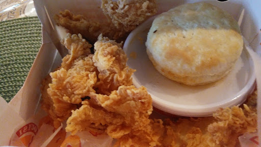 Chicken Restaurant «Popeyes Louisiana Kitchen», reviews and photos, 242 Banks Crossing, Fayetteville, GA 30214, USA