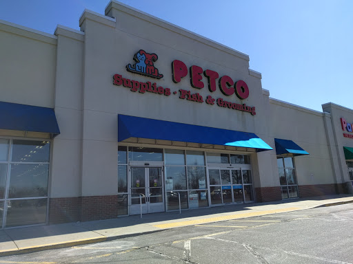 Pet Supply Store «Petco Animal Supplies», reviews and photos, 188 Kitts Ln, Newington, CT 06111, USA