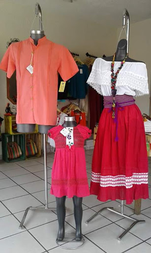 Tlaquemi Boutique, 48740, Urbano Rosales 218A, Centro, El Grullo, Jal., México, Boutique | JAL