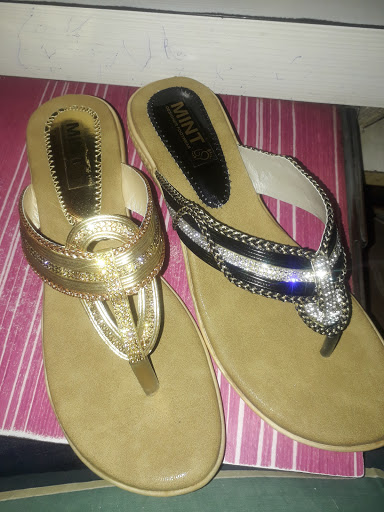 Shyam Footwear Dhule, Lane Number 2, Ghule Patil Nagar, Shriram Nagar, Dhankawadi, Pune, Maharashtra 411043, India, Wholesaler, state MH