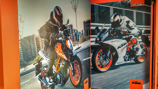 KTM Ruby Showroom & SVC, 46, Rash Behari Avenue, Sector C, Kasba, Kolkata, West Bengal 700107, India, Motorbike_Shop, state WB