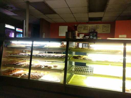Bakery «Good Time Donuts», reviews and photos, 214 E 8th St, Holland, MI 49423, USA