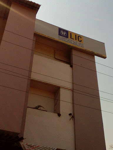 LIC of India, Rathna Ganesh Complex, Plot No.32, Autonagar Canara Bank Road, Auto Nagar, Visakhapatnam, Andhra Pradesh 530012, India, Corporate_office, state AP