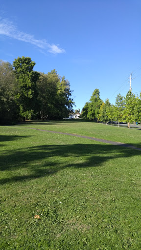 Park «Licton Springs Park», reviews and photos, 9536 Ashworth Ave N, Seattle, WA 98103, USA