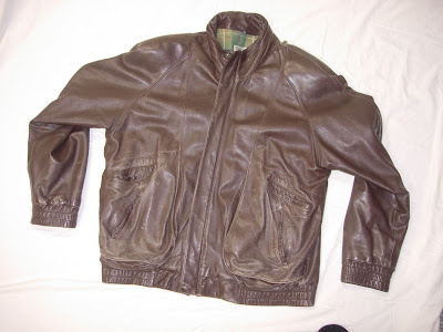 DutchLit Basement Content: Philippe Monet brown leather coat size 44 (XL)