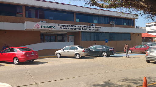 Pemex, Av Colegio Militar 501, Centro, 96400 Coatzacoalcos, Ver., México, Hospital | VER