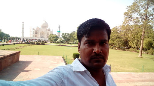 Kali Mata Temple, NH 76, Aliganj, Banda, Uttar Pradesh 210001, India, Place_of_Worship, state UP