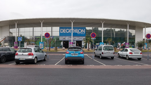 Mapstr - Shopping Decathlon Bois Sénart Cesson - Decathlon, Checkins