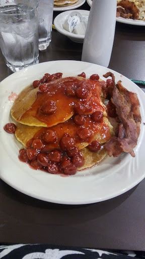 Breakfast Restaurant «Flap Jacks of Oak Lawn», reviews and photos, 4710 W 95th Pl, Oak Lawn, IL 60453, USA