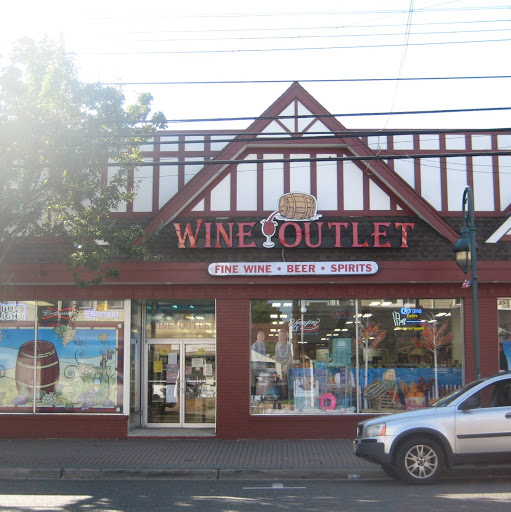 Wine Outlet logo
