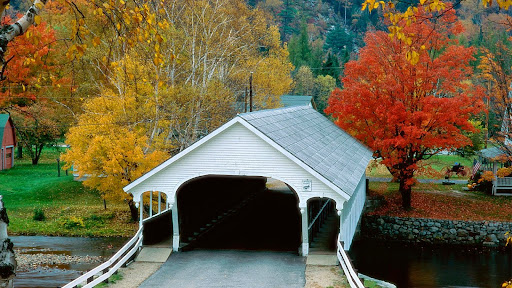 Stark Village in Autumn, New Hampshire.jpg