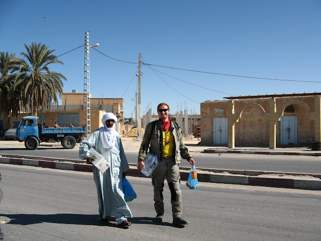 Restocking food and water in El Oued