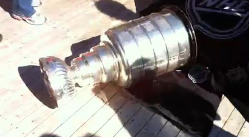 VIDEO: 'First dent of the day!', Stanley Cup falls on Ryder's day