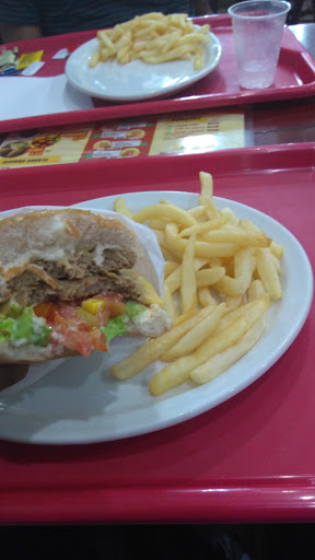 Beirute Fast Food, Av. Nestlé, 260 - Jardim Santa Tereza, Três Corações - MG, 37410-000, Brasil, Diner_norte_americano, estado Minas Gerais