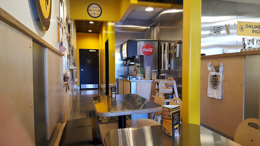 Restaurant «Which Wich Superior Sandwiches», reviews and photos, 11935 Manchester Rd, Des Peres, MO 63131, USA