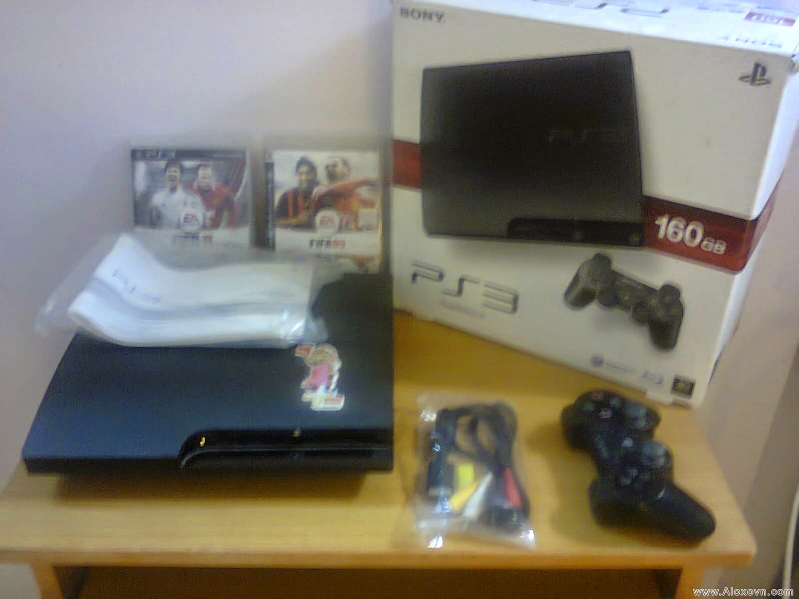 Bán máy PS3 slim 160Gb, mua nguyên thùng, chơi được 6 game nên còn rất mới, giá tốt - 1