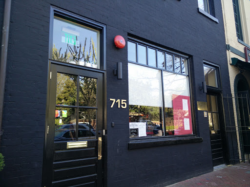 Pineapple and Pearls Restaurant