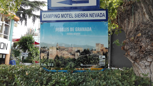 Camping Motel Sierra Nevada