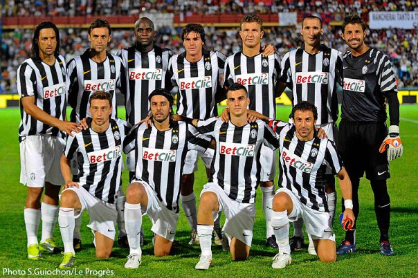 Juventus-Football-Club-Pictures-1