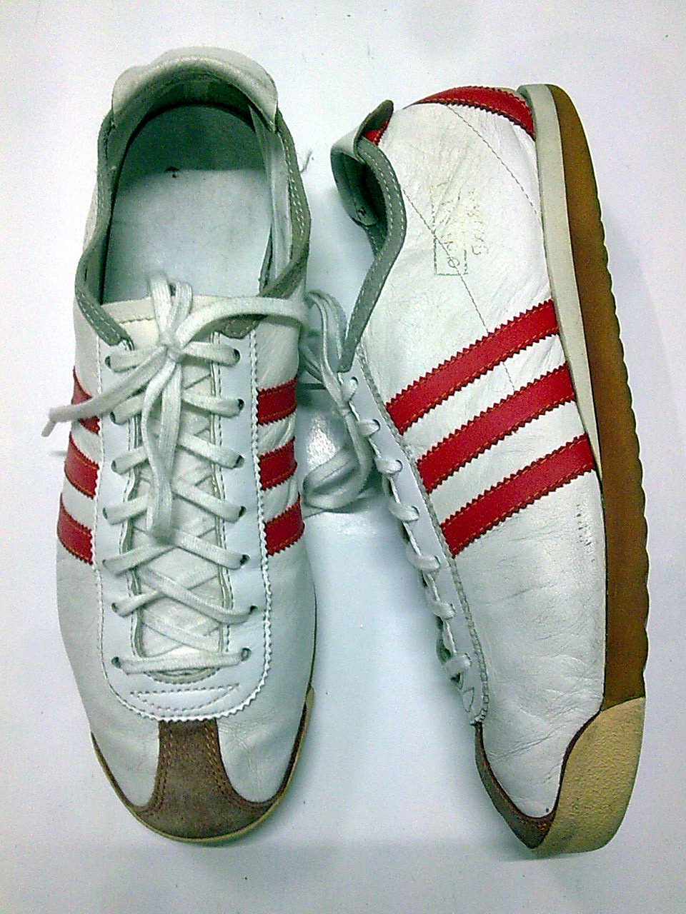 ADIDAS ITALIA SHOES SIZE 8 (SOLD) ~ different class bundle