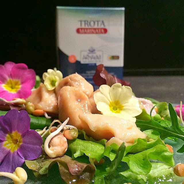 insalatina primaverile con trota marinata #gardachefparty