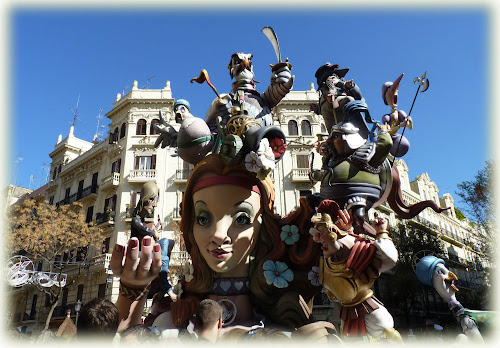 PARA VISITAR: VALENCIA EN FALLAS