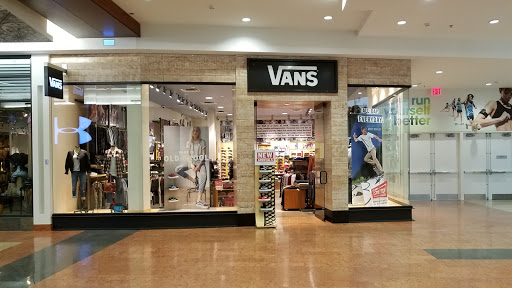 vans store annapolis mall