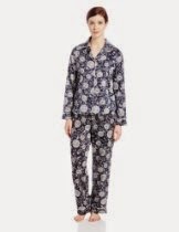 <br />Nautica Sleepwear Women's Two-Piece Brushed Back Sateen Pajama Set