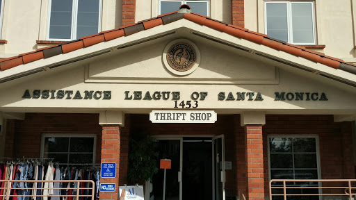 Thrift Store «Assistance League Thrift Shop», reviews and photos, 1453 15th St, Santa Monica, CA 90404, USA