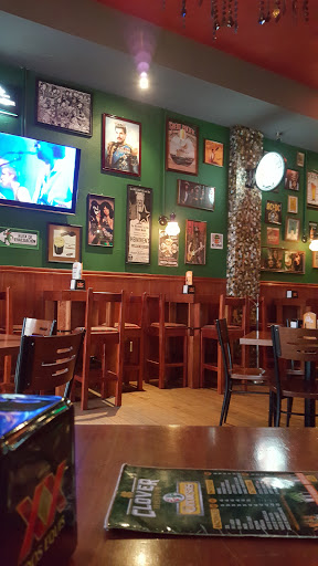 Clover Irish Pub, 29200, Miguel Hidalgo 1, Zona Centro, San Cristóbal de las Casas, Chis., México, Pub | CHIS