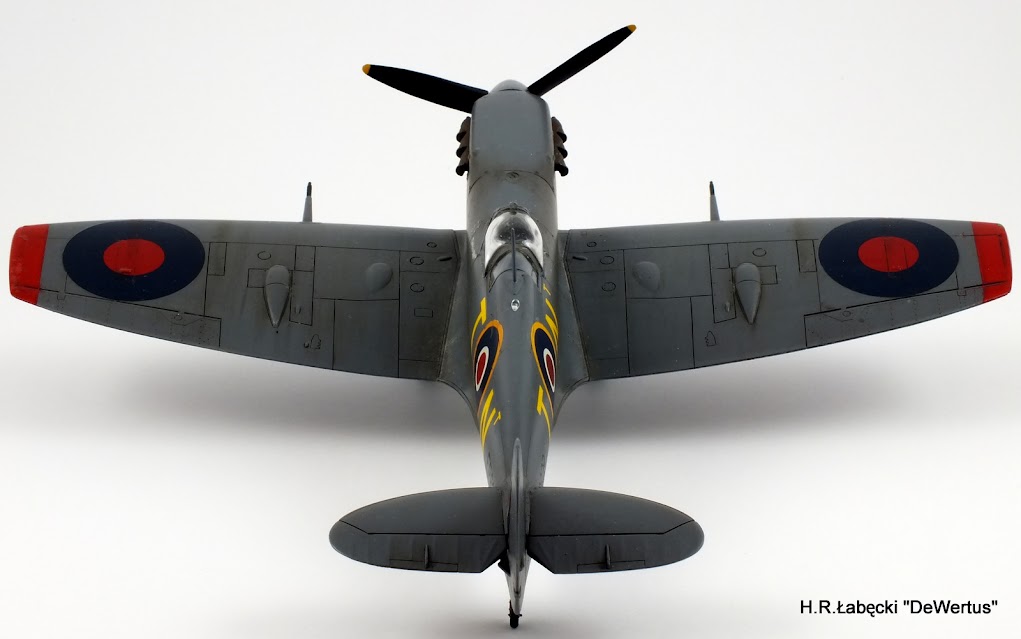 Malta 1940-43, Spitfire Mk.Vb, 249 Sqn RAF, Tamiya 1/48 DSCF4167