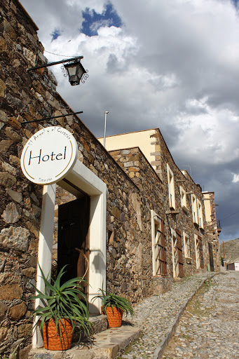 Hotel El Ángel y El Corazón, Iturbide 3, Centro, 78550 Real de Catorce, S.L.P., México, Hotel en el centro | SLP