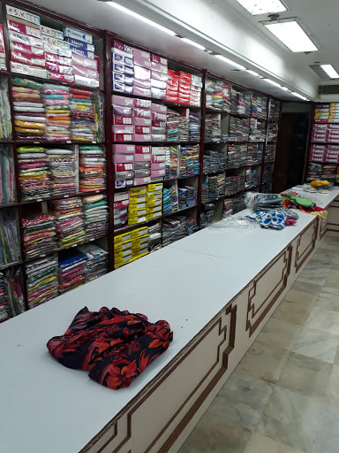 Chakravarthy Silks, 68-69, Fairlands Main Rd, First Agraharam, Salem, Tamil Nadu 636001, India, Formal_Clothing_Store, state TN