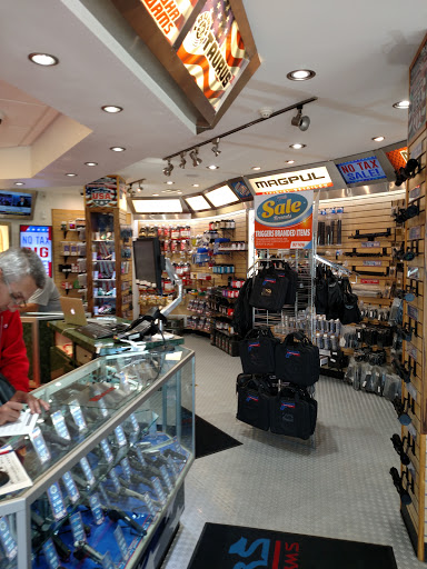 Gun Shop «Triggers Firearms», reviews and photos, 151 Lloyd Ave, Florence, KY 41042, USA