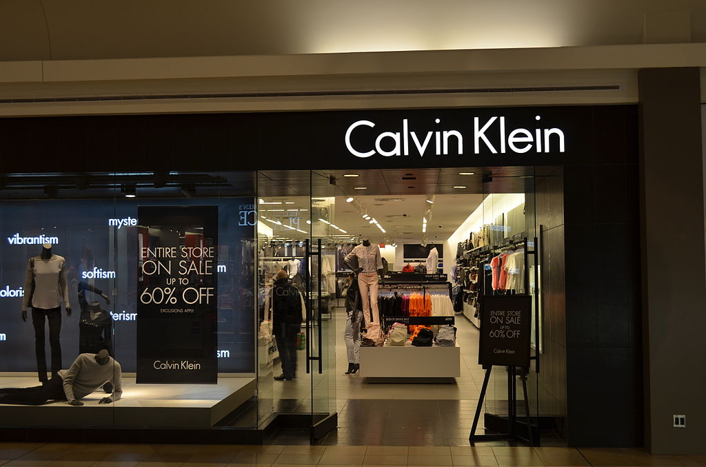 Calvin Klein khẳng định vị thế khi liên tiếp cho ra mắt những dòng sản phẩm cao cấp