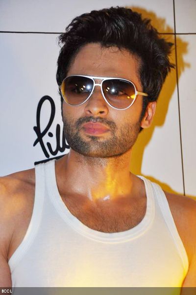 Jackky Bhagnani sports a rugged look at 'Alegria Festival', held at Pillai College in New Panvel on February 1, 2013. (Pic: Viral Bhayani)