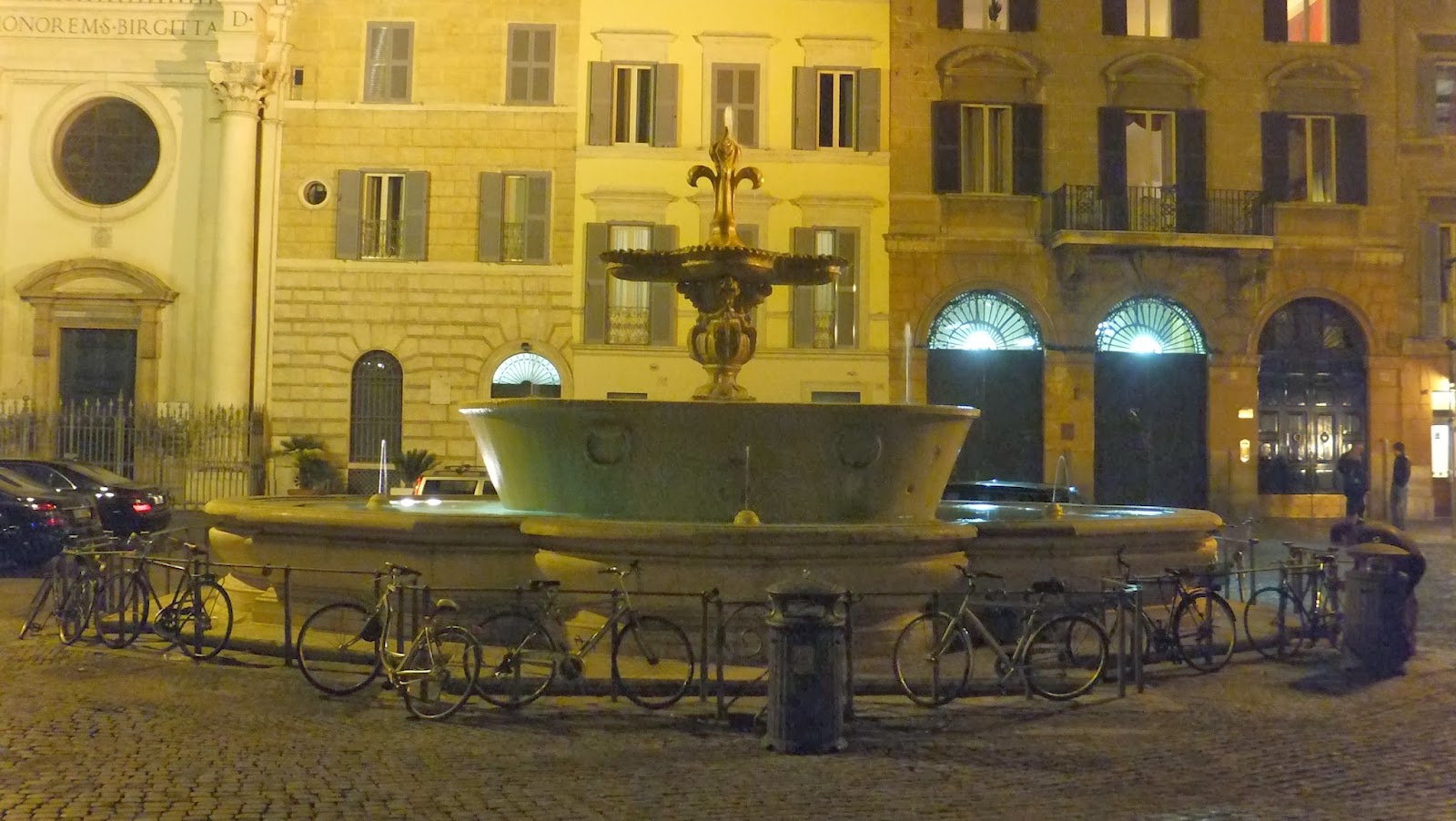Piazza Farnese, Roma, Italia, Elisa N, Blog de Viajes, Lifestyle, Travel