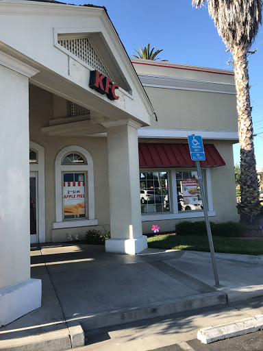 Fast Food Restaurant «KFC», reviews and photos, 955 Saratoga Ave #288, San Jose, CA 95129, USA