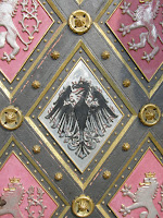 Kerken - Neogothiek - Petrus en Pauluskerk - deur.JPG