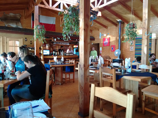 Rincón de la Carne, Ruta 7 172, Puerto Montt, X Región, Chile, Restaurante | Los Lagos