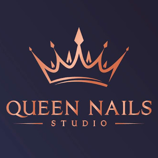 Queen Nails Studio logo