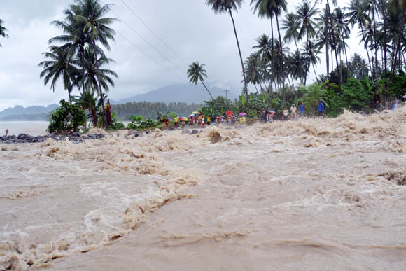 banjir posigadan, banjir bolsel, Molibagu, Bolsel, Bolaang Mongondow Selatan, Pinolosian, posigadan, milangodaa, Humas Bolsel