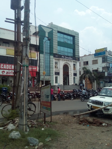 PC Jeweller, Commerce House-1, Near Kamdhenu Petrol Pump, Shastri Nagar, Dhanbad, Jharkhand 826001, India, Gold_Jeweler, state JH