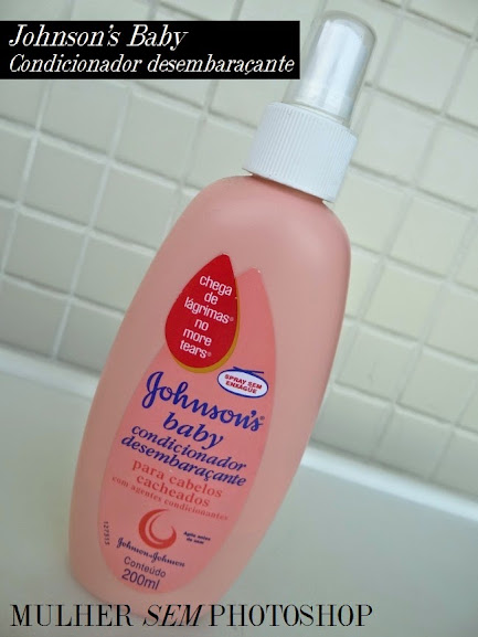 Condicionador em spray Johnson's cabelos cacheados