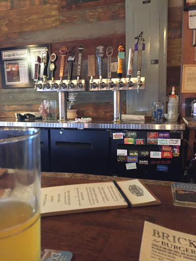 Bar & Grill «Brickhouse Brews», reviews and photos, 140 Main St, Jackson, CA 95642, USA