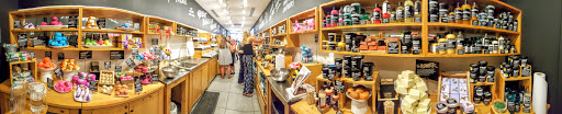 Cosmetics Store «Lush Cosmetics», reviews and photos, 316 King St B, Charleston, SC 29401, USA