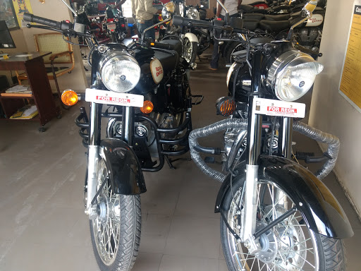 Charles Motors, 172/3, B2 Ettayapuram Road, Sankaraperi, Thoothukudi, Tamil Nadu 628003, India, Motor_Vehicle_Dealer, state TN