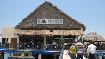 Photos of Club N&aacute;utico