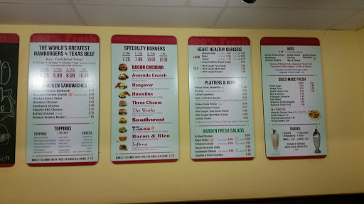 Hamburger Restaurant «Fuddruckers», reviews and photos, 1612 Airport Fwy, Bedford, TX 76022, USA