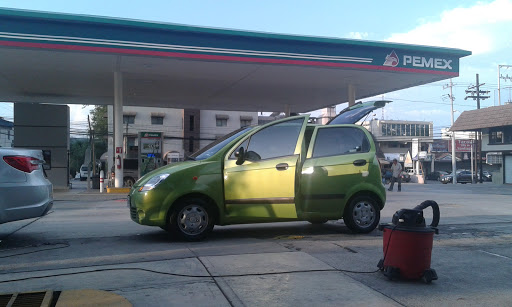 Gasolinera Mirasierra SA de CV, Avenida José Vasconcelos 1593, Del Valle, 66226 Monterrey, N.L., México, Gasolinera | NL